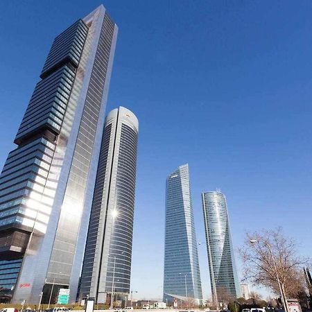 Apartamento Lujo Castellana Chamartin Appartement Madrid Buitenkant foto