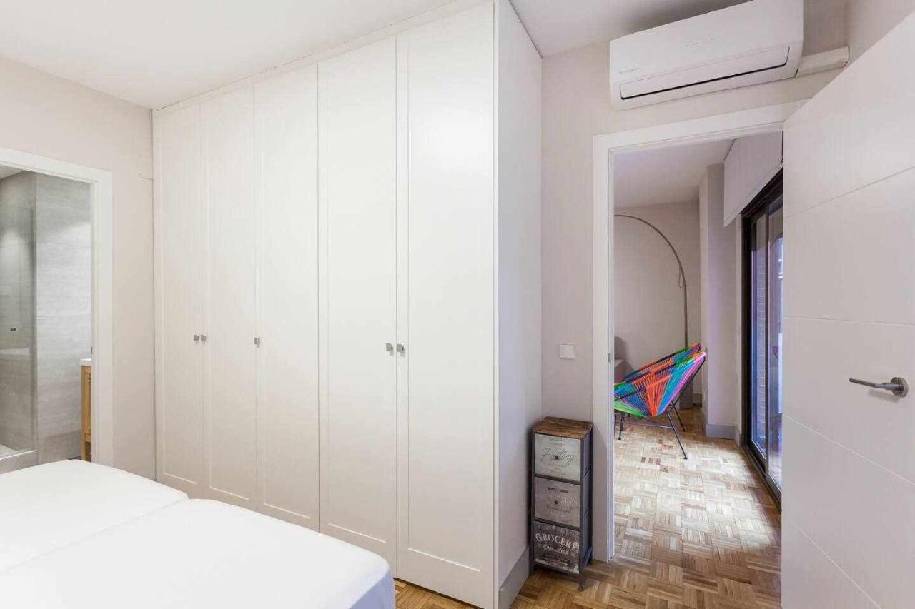 Apartamento Lujo Castellana Chamartin Appartement Madrid Buitenkant foto