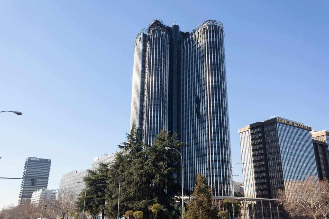 Apartamento Lujo Castellana Chamartin Appartement Madrid Buitenkant foto